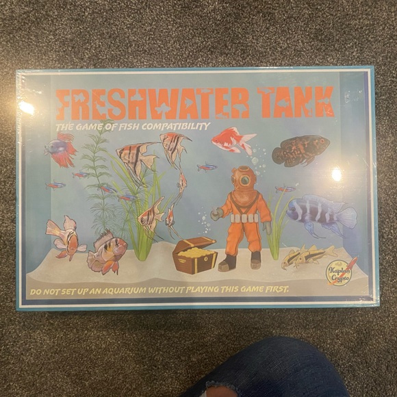 Freshwater tank game new in sealed box - Picture 1 of 2